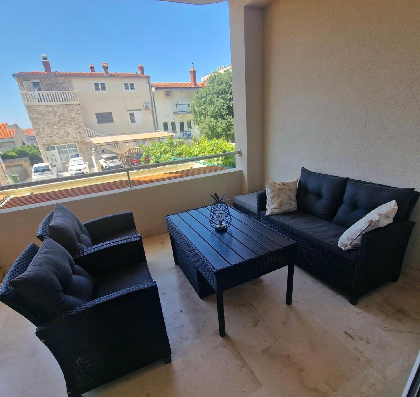 Milos Apartament Makarska